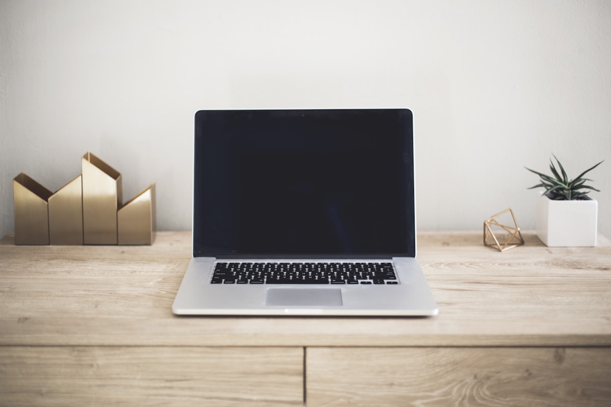 Laptop showing a local contractor website — 5 fixes to get more calls